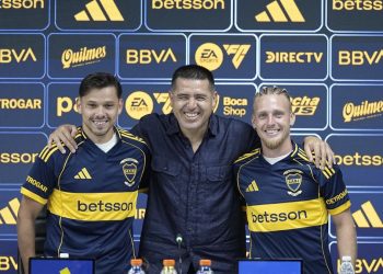 Boca presentó a sus dos primeros refuerzos y toma aire en el mercado: entre viejos anhelos y rechazos a River