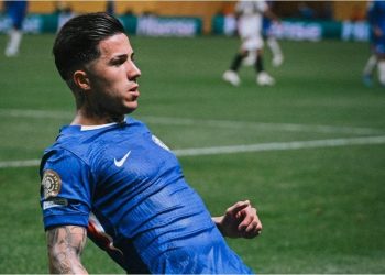 Chelsea analizaría vender a Enzo Fernández: el estratosférico precio que le puso