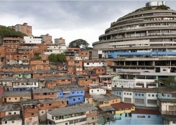 Cómo es el Helicoide, la principal cárcel del régimen de Venezuela y qué anunció Delcy Rodríguez sobre su reconversión