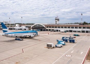 Desregulación del sector aéreo: ya habilitaron a 11 empresas a ofrecer servicios de rampa