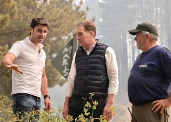 Diego Santilli viajó a Chubut y recorrió la zona de incendios junto al gobernador, Ignacio Torres