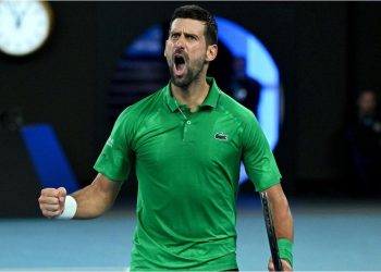 Djokovic logró un histórico triunfo ante Sinner en 5 sets y jugará la final del Abierto de Australia