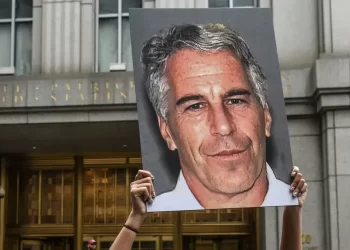 El Departamento de Justicia de EEUU publicó los últimos archivos del caso Epstein