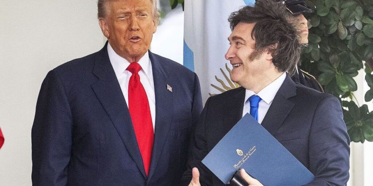 Entre la «guerra santa» regional y el pragmatismo con China: Milei radicaliza su cruzada ideológica