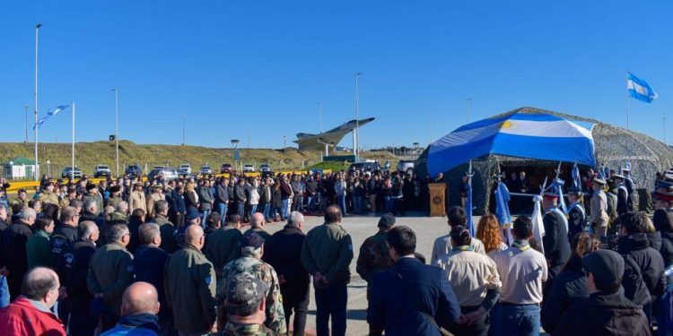 Excombatientes denunciarán a Milei por haber dicho que son los kelpers los que deben decidir la soberanía de Malvinas