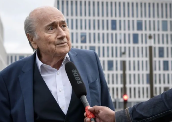Joseph Blatter respaldó la propuesta de boicotear el Mundial 2026