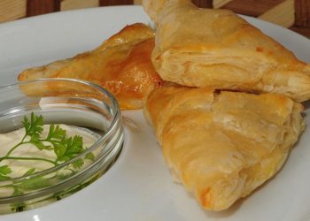 La de las exquisitas burekas: una receta mágica que viaja en las historias familiares
