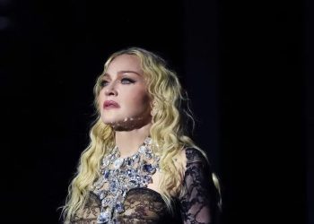 Los artistas que redefinieron por completo su género musical, según la Inteligencia Artificial