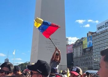 Operativo de EEUU en Venezuela: marchas en la ciudad de Buenos Aires a favor y en contra de la intervención