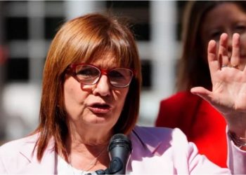 Patricia Bullrich aseguró que hay un tercer argentino detenido en Venezuela