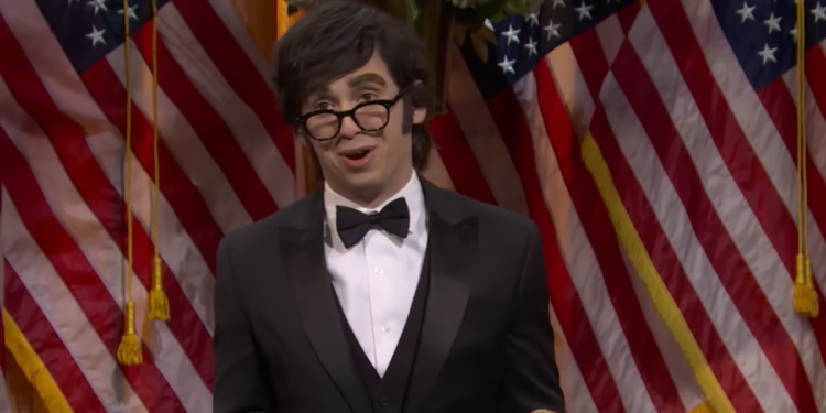 Quién es Marcello Hernández, el actor de ascendencia latina que interpretó a Javier Milei en Saturday Night Live