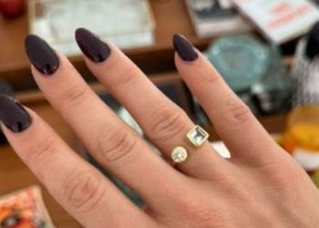 Se viene la boda: Lali Espósito anunció su compromiso con Pedro Rosemblat