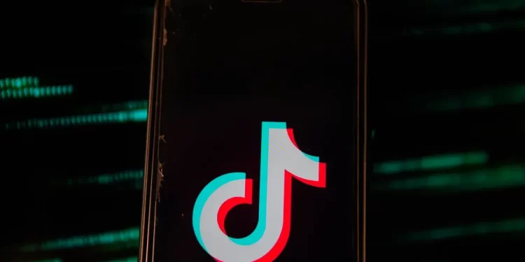 TikTok reportó fallas técnicas y un 150% de desinstalaciones en EEUU