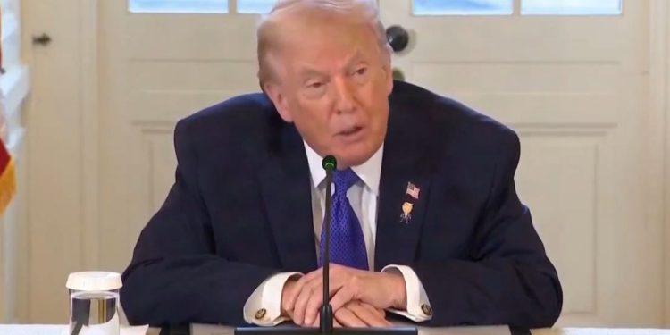 Venezuela EN VIVO: Donald Trump se reunió con CEOs de petroleras por el plan sobre Venezuela: “Estamos listos para ayudar”