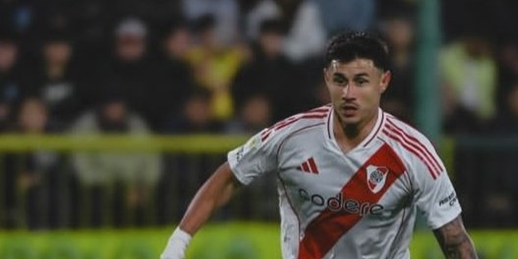 Afirman que Boca presentó una oferta por el exRiver Adam Bareiro