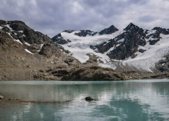 Chau glaciar: el macizo Alvear se redujo un 80% y es irreversible