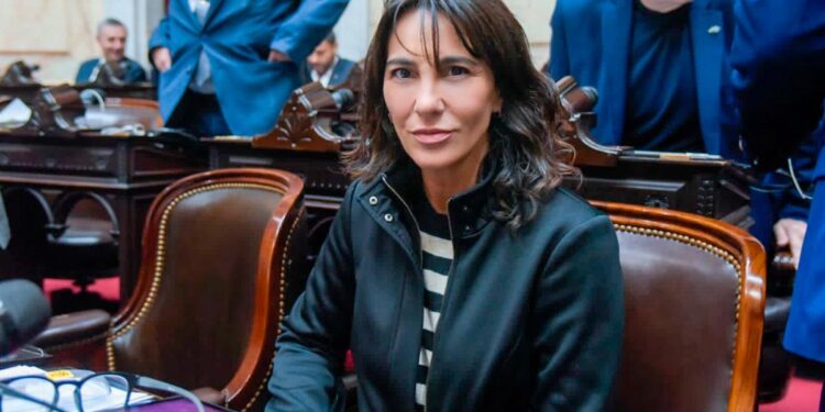 Diputados: Milei logró aprobar con lo justo el proyecto modificado de Reforma Laboral y el debate vuelve al Senado