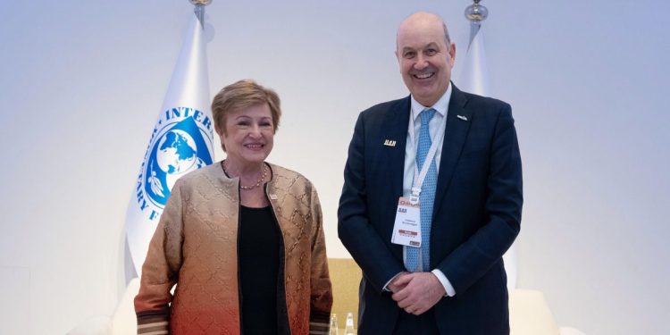 Federico Sturzenegger se reunió con Kristalina Georgieva y destacó el respaldo del FMI al plan de Milei