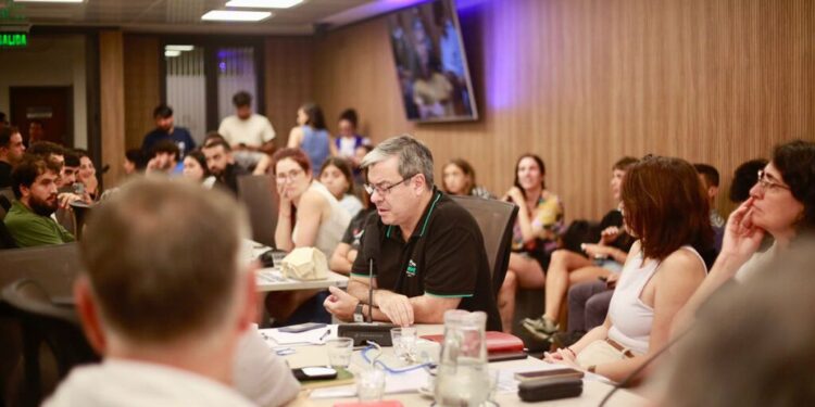 Financiamiento universitario: la oposición prepara el terreno en Diputados para rechazar la propuesta de Milei