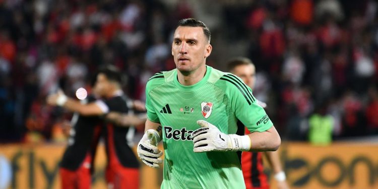 Franco Armani volvió a los entrenamientos en River y podría jugar frente a Tigre