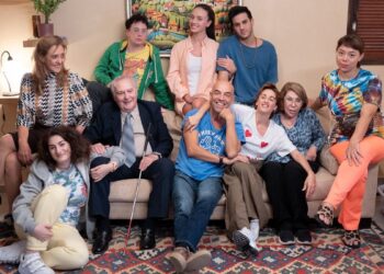 “Hola! Chau”, una comedia israelí sobre los avatares de una familia en problemas