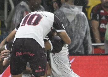 Maracanazo granate: Lanús hizo la heroíca, venció a Flamengo y se quedó con la Recopa Sudamericana