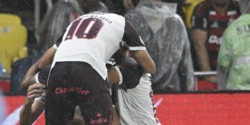 Maracanazo granate: Lanús hizo la heroíca, venció a Flamengo y se quedó con la Recopa Sudamericana