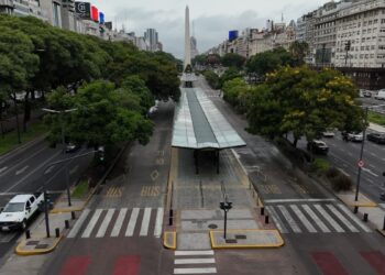 Paro de la CGT contra la reforma laboral en VIVO: cómo afecta el transporte, los servicios y la actividad