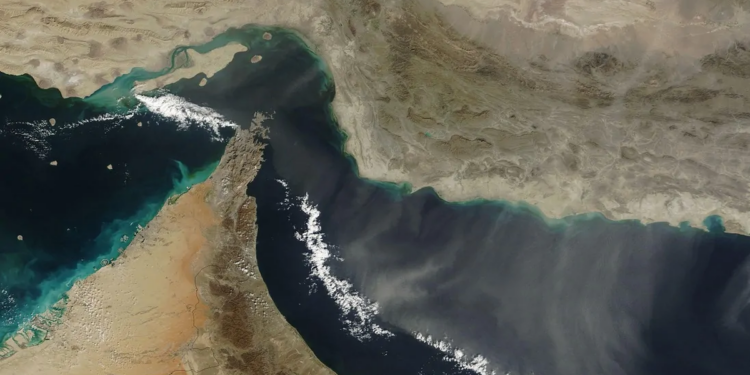 Qué hay que saber sobre el Estrecho de Ormuz tras el cierre temporal de Irán por ejercicios militares