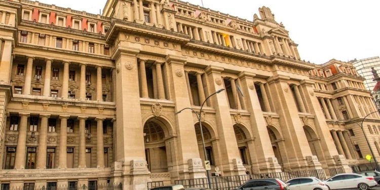 Reforma laboral: qué hay detrás del traspaso de la Justicia del Trabajo de Nación a CABA