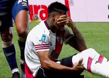 River: se conoció la gravedad de la lesión de Juan Portillo en la derrota contra Argentinos Juniors