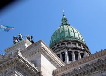 Tres peronistas dejan el bloque y cambia el mapa de poder en el Senado