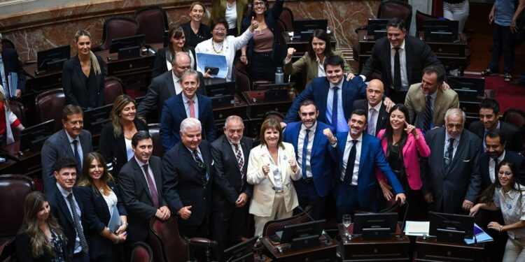 Triunfo del Gobierno en el Senado: se aprobó la reforma laboral antes del discurso de Javier Milei ante la Asamblea Legislativa