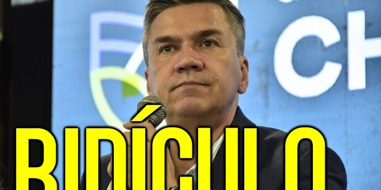 Zdero cada vez más desinflado, se terminó el verso y la realidad lo está derrumbando