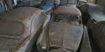 Asombroso hallazgo en Portugal: encontraron una impactante colección de autos clásicos abandonados