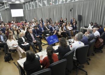 Con polémica por la restricción en la participación, comenzaron las audiencias públicas por la reforma de la Ley de Glaciares