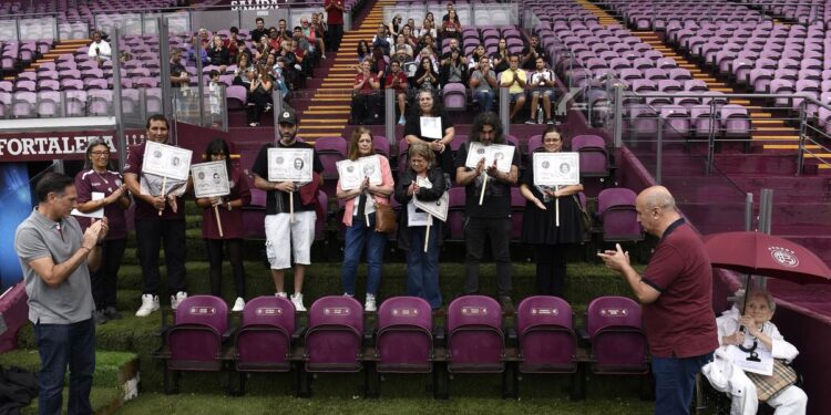 De homenajes a mensajes en las camisetas: así se expresó el fútbol argentino por el Día de la Memoria