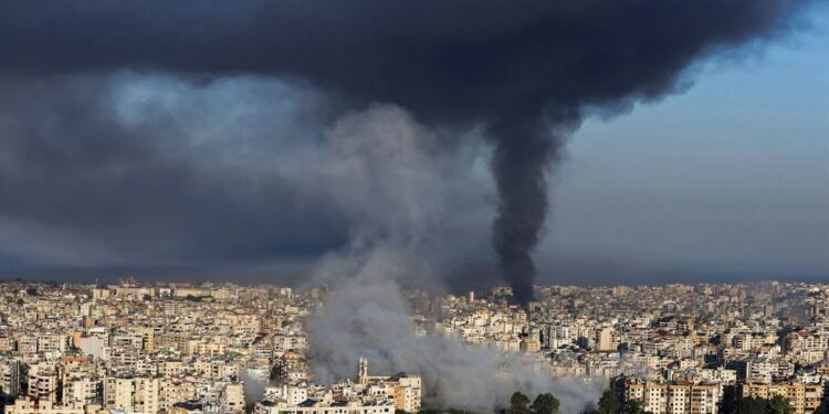 El mundo en vilo: la guerra se extiende por Medio Oriente y EEUU e Israel prometen mayor ofensiva