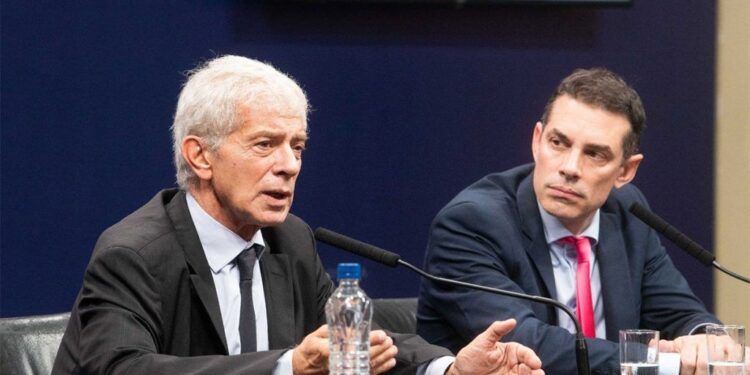 En medio de las tensiones entre Karina y Santiago Caputo, Milei definió a Sebastián Amerio como nuevo procurador del Tesoro