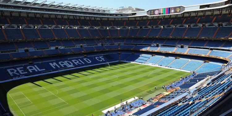 España y UEFA presionan para que la Finalissima con la Selección argentina se juegue en el Estadio Bernabéu de Madrid
