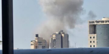 Guerra en Medio Oriente: continúan los ataques entre Irán, EEUU, e Israel, impacta en los mercados y no hay señales de cese el fuego