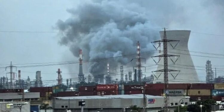 Guerra en Medio Oriente EN VIVO: Irán insiste con bombardeos a infraestructura petrolera mientras Israel ataca embarcaciones en el mar Caspio