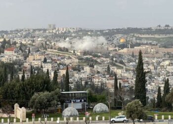 Guerra en Medio Oriente EN VIVO: Israel denuncia la caída de un fragmento de misil iraní cerca del Muro de los Lamentos