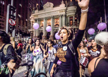 Homenaje a Marielle Franco, en la estación del Subte A, Río de Janeiro