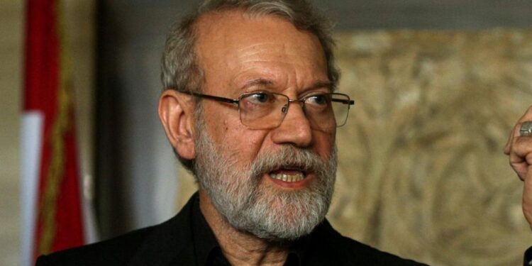 Irán confirma la muerte de Ali Larijani, líder militar y político clave