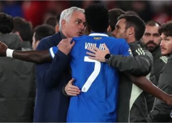 José Mourinho, sobre el caso Prestianni: “Si se comprueba el racismo, no volverá a jugar conmigo”