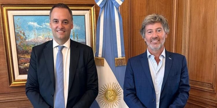 Juan Bautista Mahiques jura como ministro de Justicia tras la salida de Mariano Cúneo Libarona