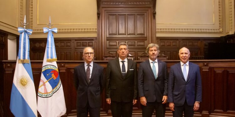 Juan Bautista Mahiques se reunió con la Corte Suprema y prometió cubrir las vacantes judiciales