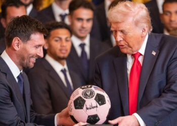 La chicana de Donald Trump a Messi: “¿Quién es mejor? ¿Vos o Pelé?”