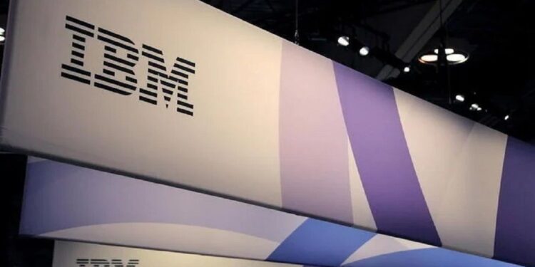 La Inteligencia Artificial pone en jaque a IBM: Claude moderniza COBOL y provoca una caída histórica en sus acciones